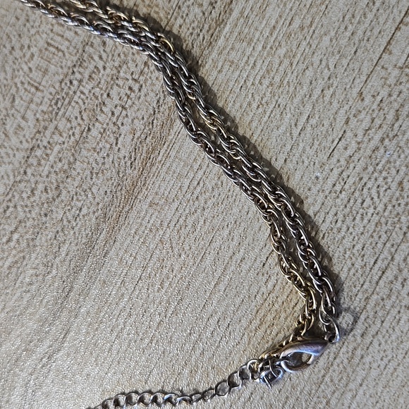 Vintage Porcelin Floral-violet Pendant Necklace On Chunky Gold Tone Chain💫 - Picture 5 of 5